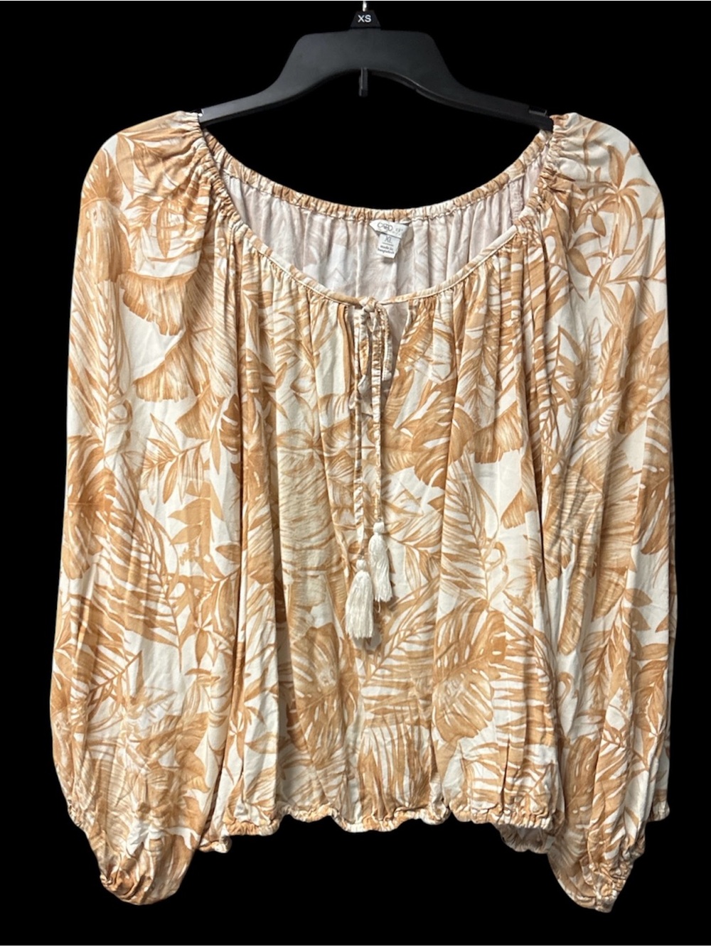 Cato Women’s 100% Rayon Cream and Tan Tropical Print Top with Tassel Tie Size XL